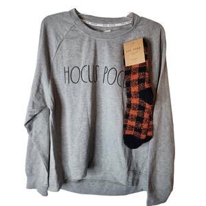 Rae Dunn Heather Gray "Hocus Pocus" Halloween Sweatshirt w/Socks, NWT, Medium